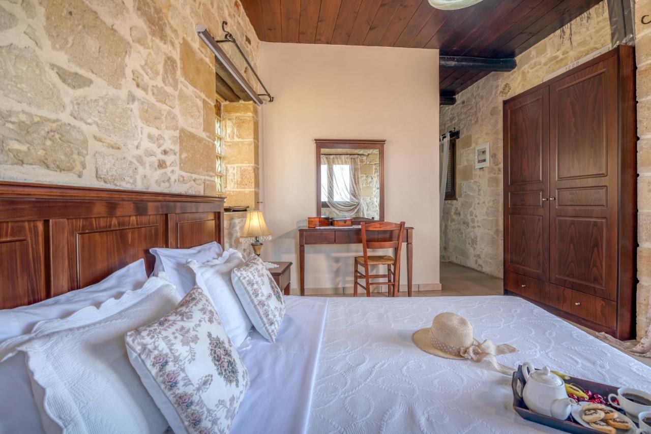 The Stonemade Houses Phalasarna Exterior foto